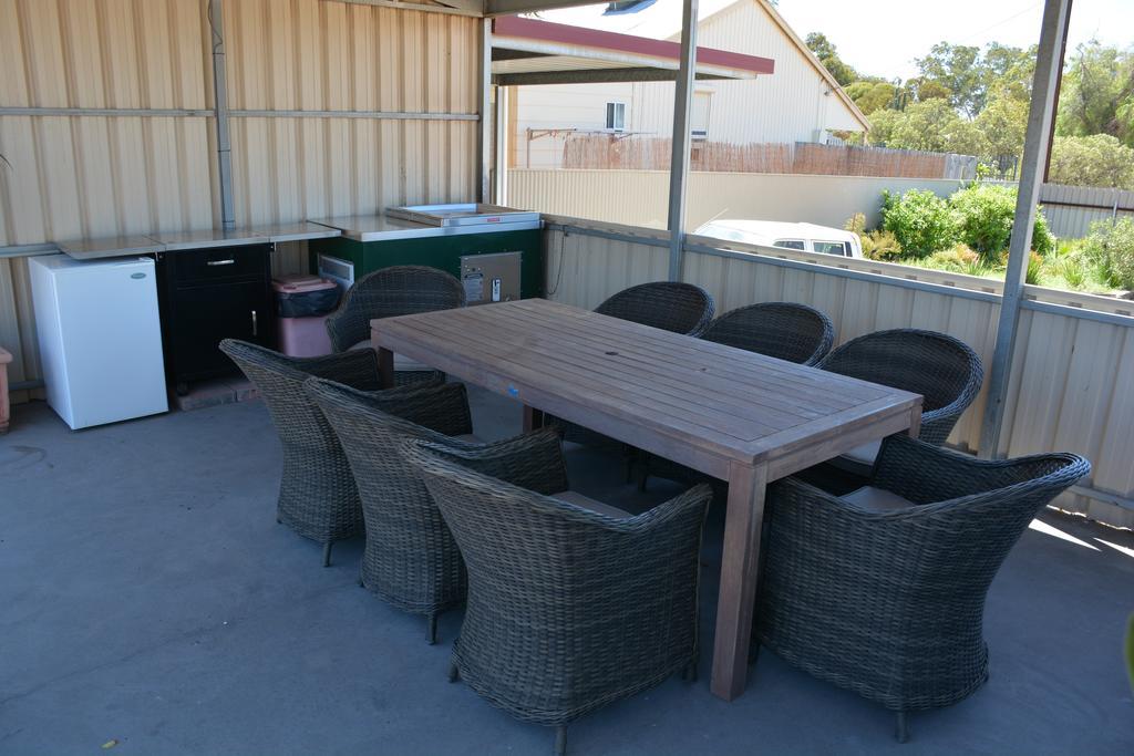 Augusta Courtyard Motel Port Augusta Exterior photo